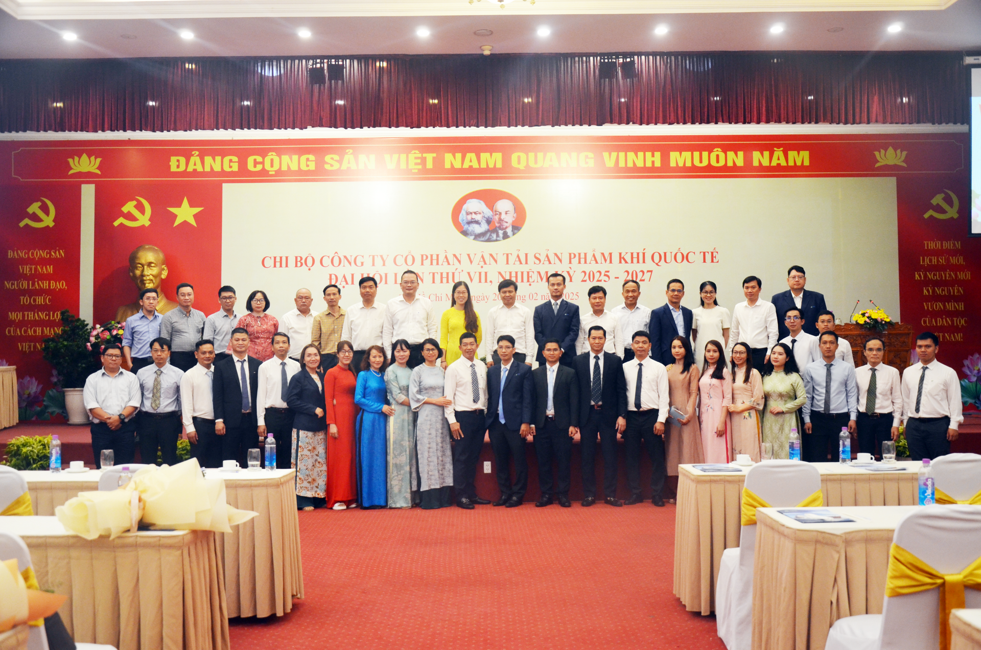 Chi Bộ Công ty Cổ phần Vận tải Sản phẩm Khí Quốc tế tổ chức thành công Đại hội Chi bộ lần VII - nhiệm kỳ 2025 – 2027